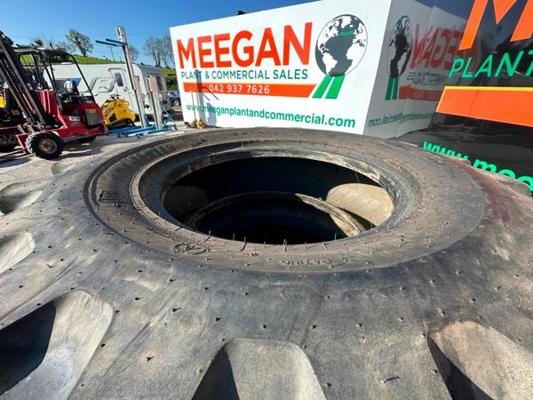 SITE MASTER TELEPORTER TYRES..15.5 - 25....4891 377216538