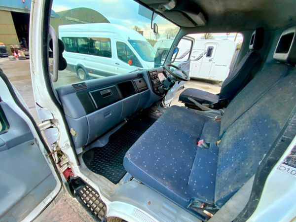 2010 MITSUBISHI CANTER CONCRETE PUMP.. 377216651