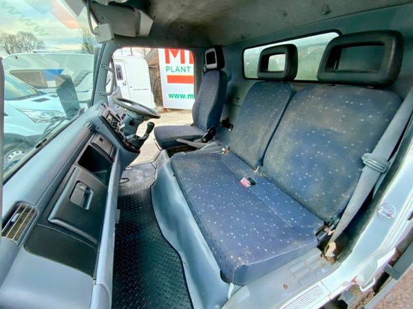 2010 MITSUBISHI CANTER CONCRETE PUMP.. 377216655