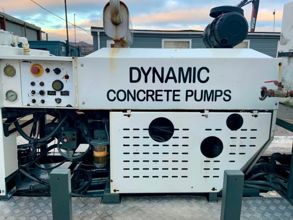 2010 MITSUBISHI CANTER CONCRETE PUMP.. 377216675