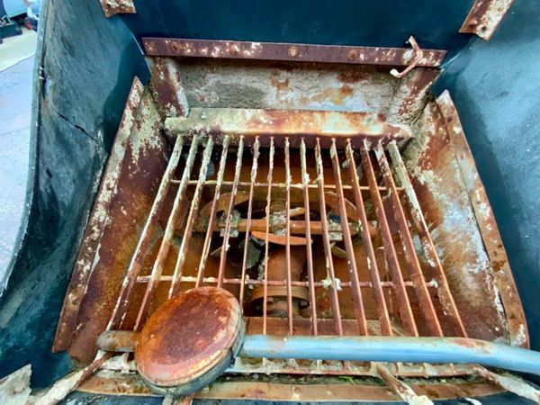 2010 MITSUBISHI CANTER CONCRETE PUMP.. 377216678