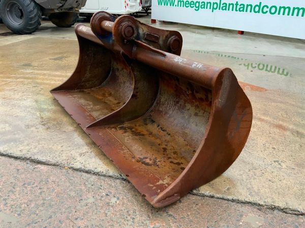 84" STRICKLAND GRADING BUCKET...80mm PINS. 963 377216639