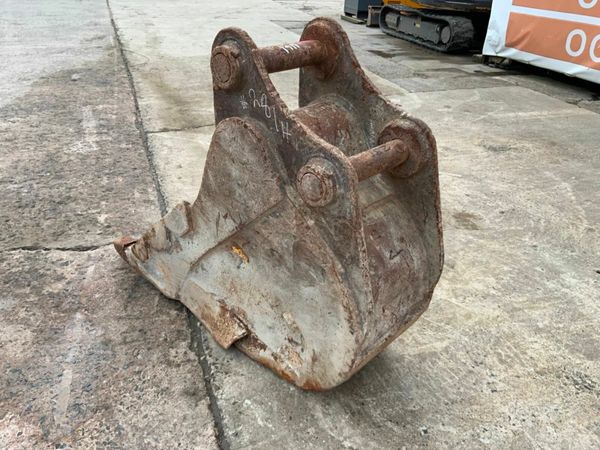 24" DIGGING BUCKET....80mm PINS.....281. 377216766