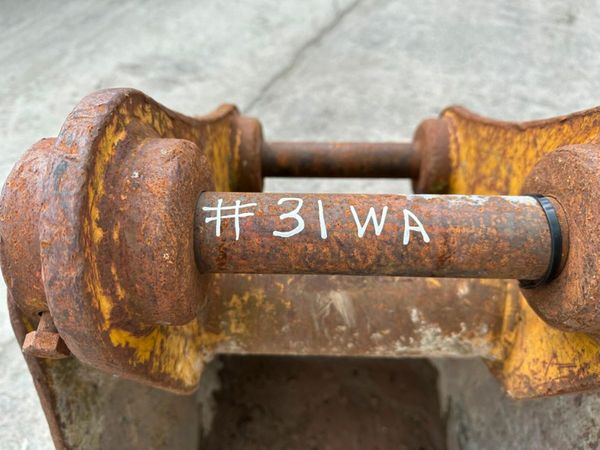 ** 24"... CAT ...BUCKET.... 45MM ..... 31 WA ** 377216942