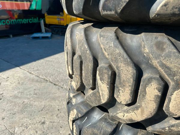 GOODYEAR TELEPORTER TYRES ...15.5 - 25....4901 377216994