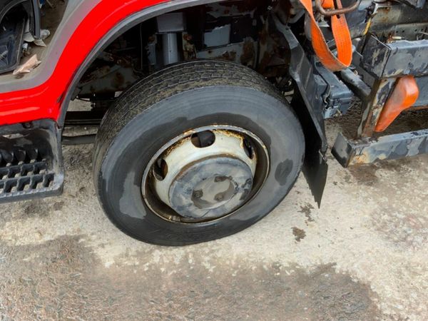 2007 ISUZU NPR 7.5t VACUUM TANKER.....PARTS. 377216935