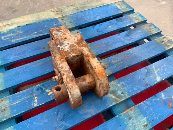 GRAB / GRAPPLE LINKAGE.....60mm PINS. 377217050