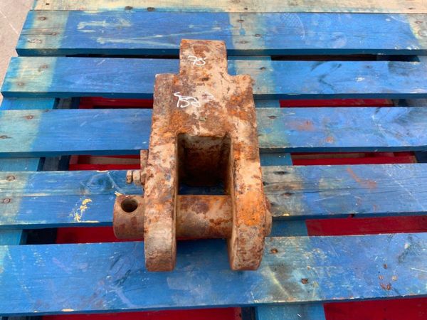 GRAB / GRAPPLE LINKAGE.....60mm PINS. 377217051