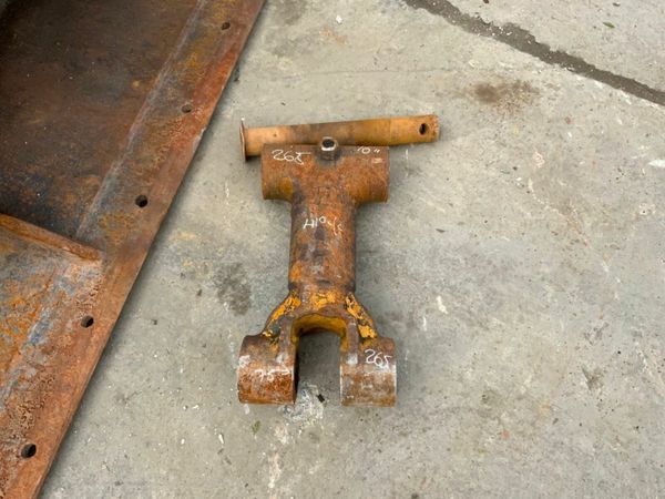 BUCKET LINKAGE ATTACHMENT.....65mm PINS ...13t 377217266