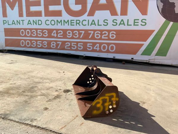 52" CAT GRADING BUCKET......50mm PINS.....377 377217352