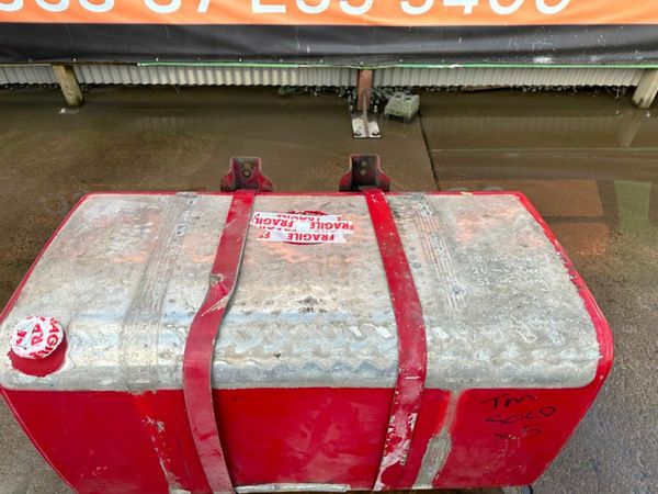Lorry truck diesel fuel tank 377217444