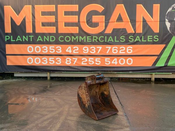 *** 24" DIGGING BUCKET.....45mm PINS......1155 377217572