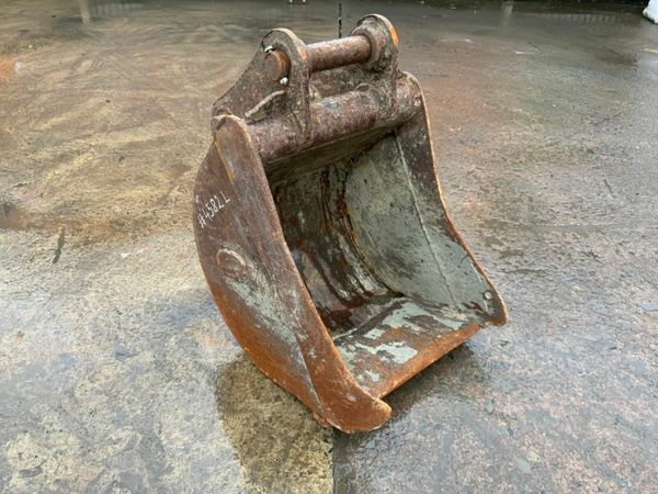 24" STRICKLAND DIGGER BUCKET....60MM......#4582 377217649