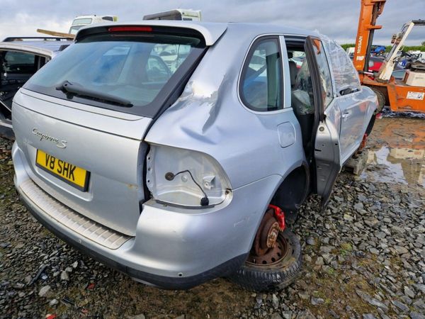 Porsche cayenne 4.5 breaking parts 377217669