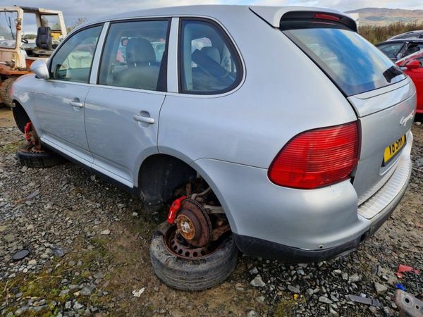Porsche cayenne 4.5 breaking parts 377217671