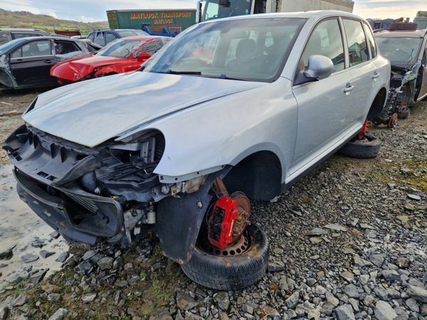 Porsche cayenne 4.5 breaking parts 377217672