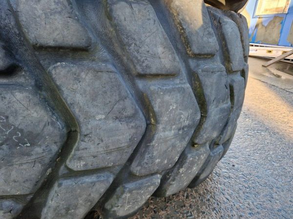 Dumper tyres 33.5 R 33 377217799