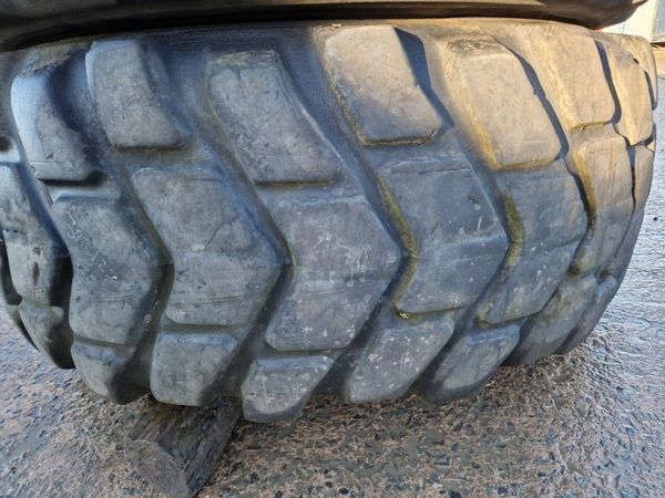 Dumper tyres 33.5 R 33 377217801