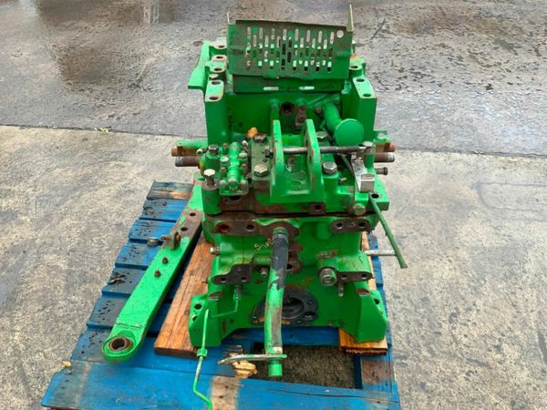 ****  JOHN DEERE 6920......BACK END..PARTS *** 377217960