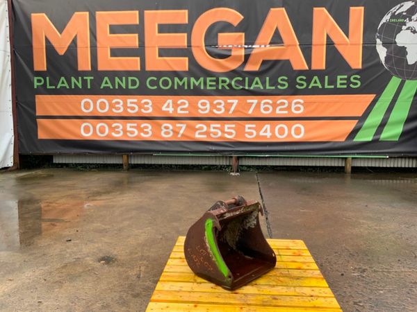 *** 18" DIGGING BUCKET......30mm PINS *** 377217969