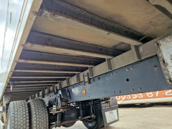 ** 2016.....27 ft ....GRP BOX  BODY for sale ** 377218046