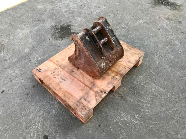 *** 12" MINI DIGGER BUCKET.....25mm PINS ** 377218068