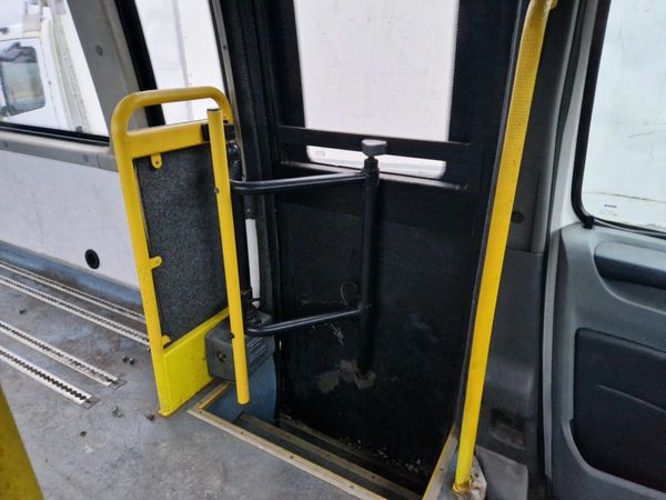 2008 automatic Iveco daily mini bus breaking parts 377218015