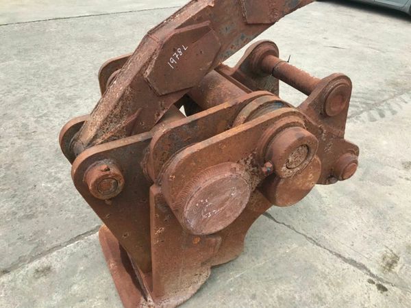 CONCRETE PULVERISING ATTACHMENT.....90mm 377218107