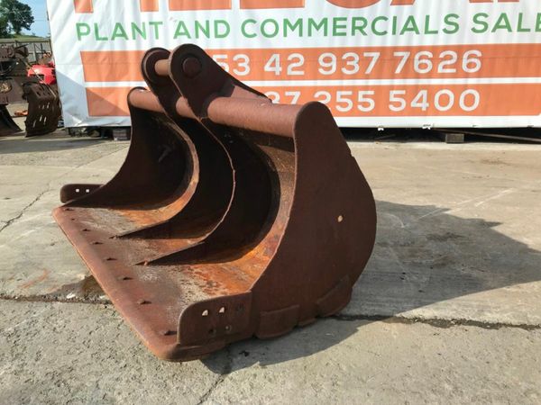 *** 84" GRADING BUCKET....90 mm PINS **** 377218269