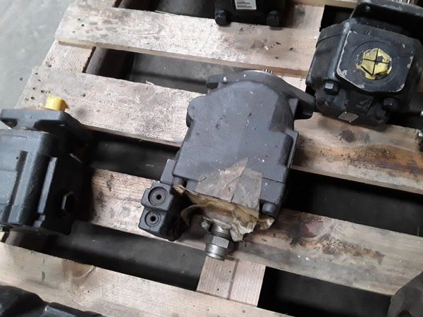 Hydraulic pumps. 377218352