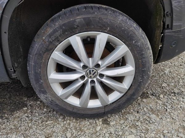 ** 2015 VW TIGUAN 2.0 TDI 4 MOTION BREAKING ** 377218365