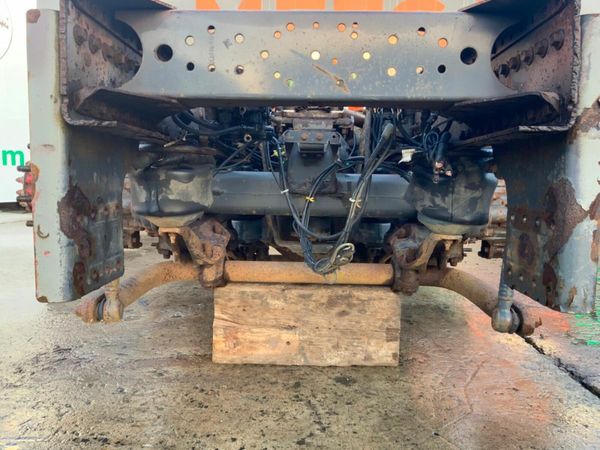 Volvo FM TWIN WHEEL TAG AXLE PARTS SPARES. 377218459