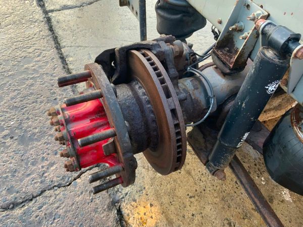 Volvo FM TWIN WHEEL TAG AXLE PARTS SPARES. 377218460