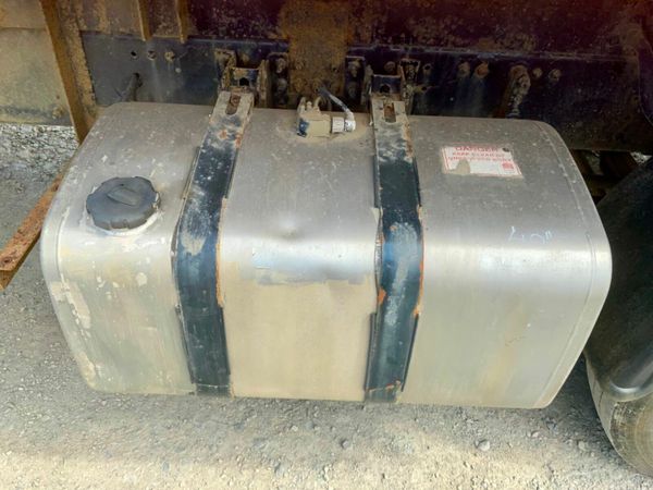 Volvo Other 8x4 TIPPER TIPPING BODY. ..PARTS. 377218432