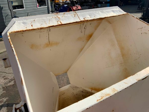 1500lts SECATOL CONCRETE POURING SKIP......1624 377218592