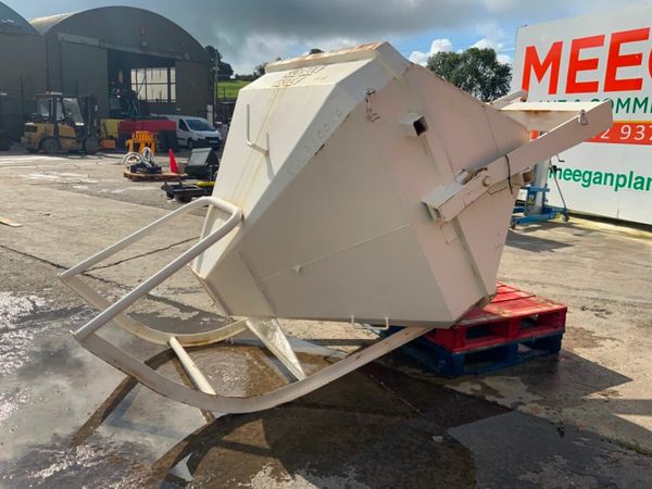 1500lts SECATOL CONCRETE POURING SKIP......1624 377218594