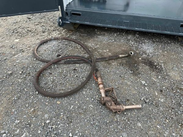 40,000 LITRE FUEL BOWSER CONTAINER....984 377218512