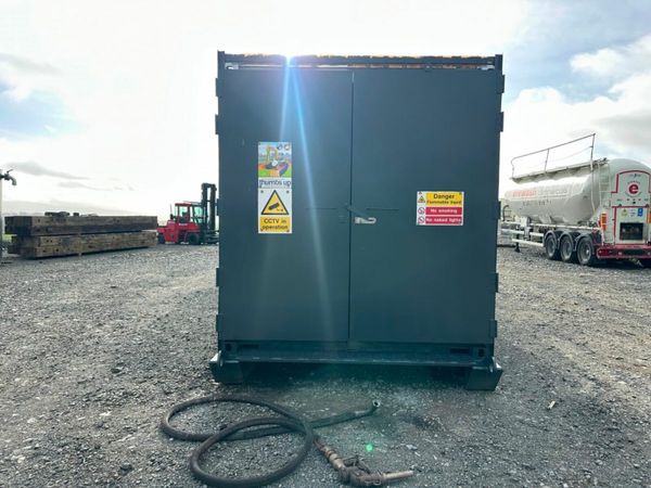 40,000 LITRE FUEL BOWSER CONTAINER....984 377218532