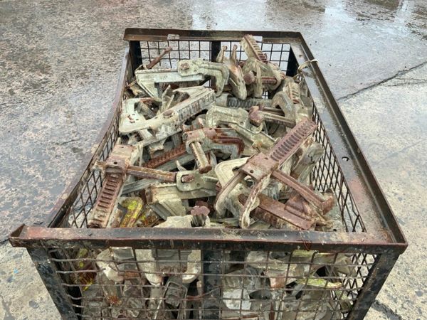 PERI SHUTTERING FORMWORK BFD CLAMPS.... 377218641