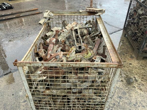 PERI SHUTTERING FORMWORK BFD CLAMPS.... 377218643