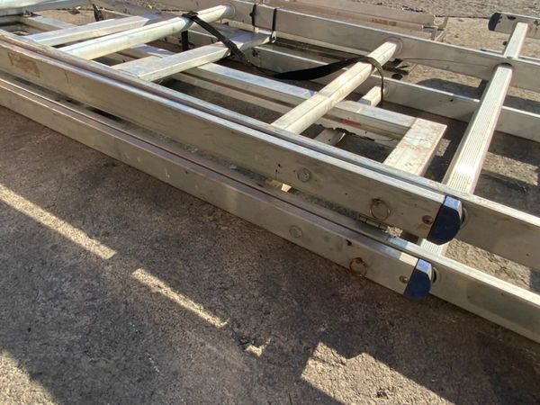 ALUMINIUM FOLDING ACCESS PLATFORM.....1215T 377218656