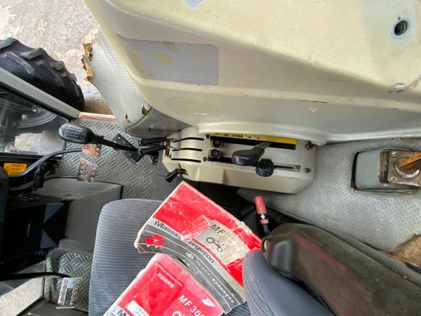 MASSEY FERGUSON MF390 4wd...6566 Hours. tractor 377218616