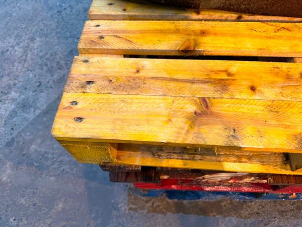 28" DIGGING BUCKET ...45MM PINS....88S 377218875