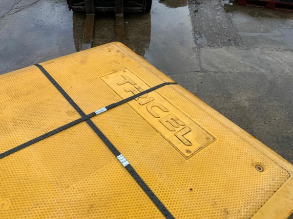 TRICEL PEDESTRIAN TRENCH COVERS........4275. 377218801