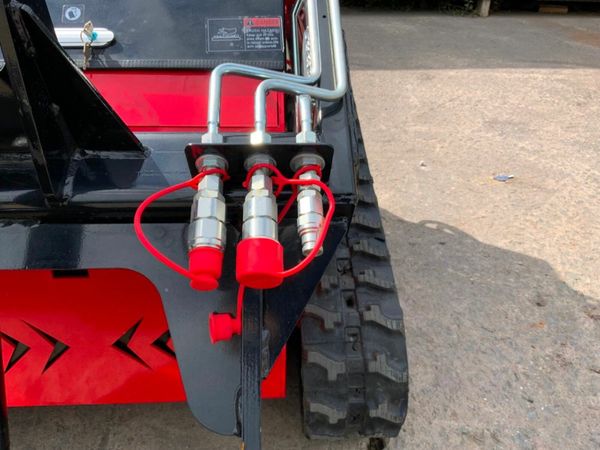 UNUSED TRACKED SKID STEER MINI LOADER....1516. 377218926