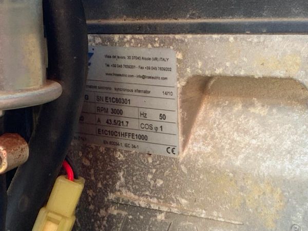 2014 MT1 COMPACT LIGHT TOWER...1259 hrs...799t... 377219041