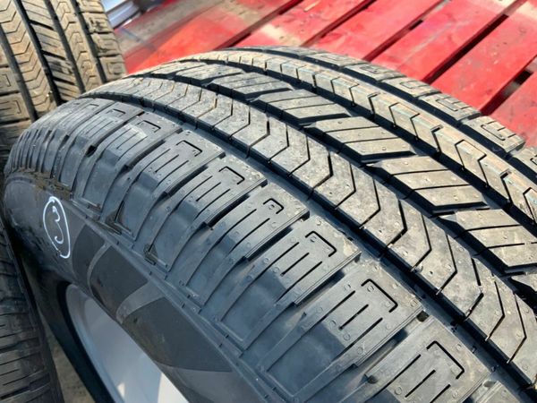 19" LAND ROVER DEFENDER ALLOYS & TYRES. 377219071