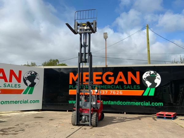 NEW 3.5 Ton FORKLIFT  fork positioners  3 stage 377219010