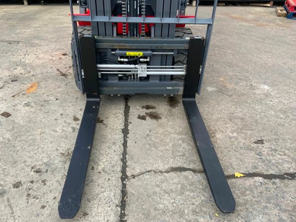NEW 3.5 Ton FORKLIFT  fork positioners  3 stage 377219023