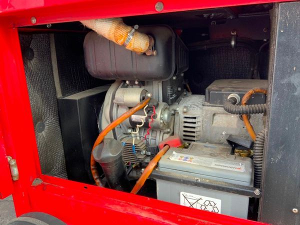 2014 MT1 COMPACT LIGHT TOWER...1259 hrs...799t... 377219036